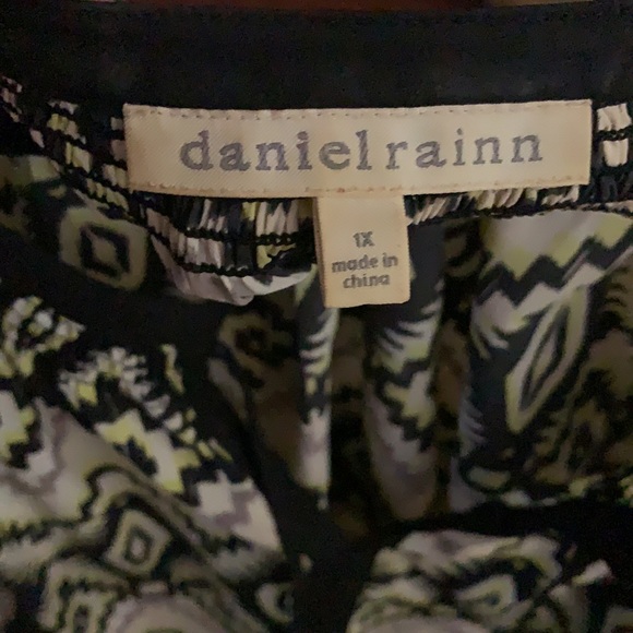 Ladies Blouse top Shirt Danierlrainn woman’s 1X - Picture 3 of 12